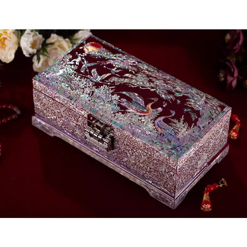 Exquisite Chinese Imperial Jewelry Box - Handcrafted Traditional Artistry