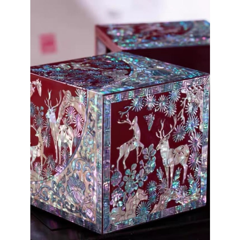 Exquisite Chinese-Style Jewelry Box– Handcrafted Cultural Artifact