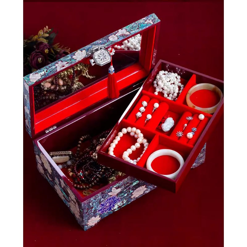 Handcrafted Chinese-style Wooden Jewelry Box – Elegant Antique Design