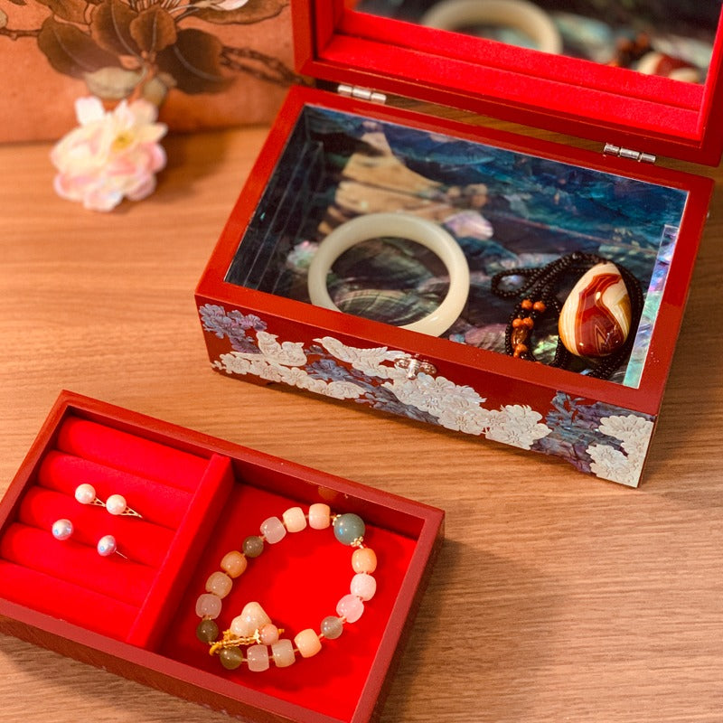 Exquisite Chinese Traditional Shell Carving Jewelry Set – Handcrafted Cultural Artifact