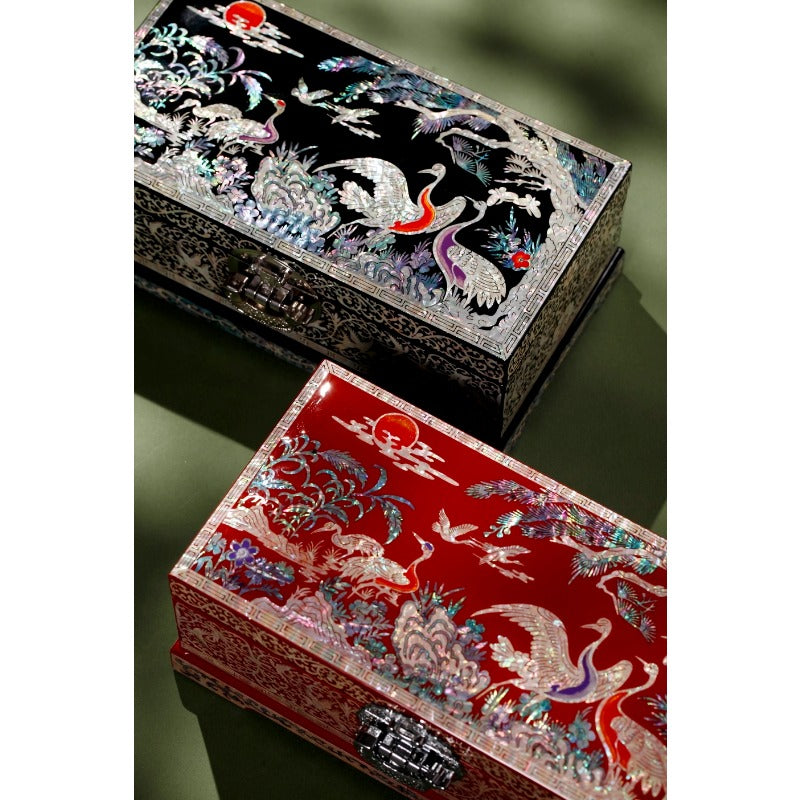 Exquisite Chinese-Style Jewelry Box– Handcrafted Cultural Artifact