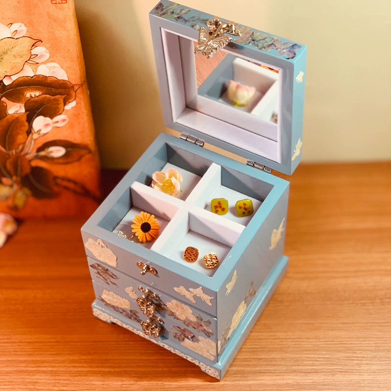 Handcrafted Exquisite Chinese Traditional Three-Tier Wooden Jewelry Box