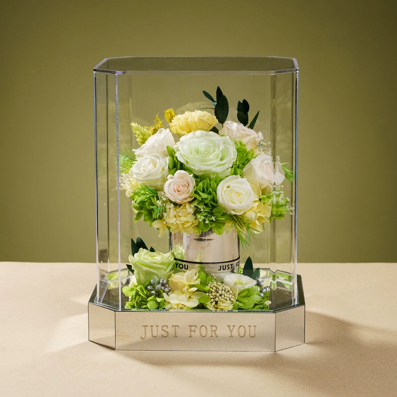 Enchanted Blossoms – New Preserved Flower Octagonal Acrylic Gift Box