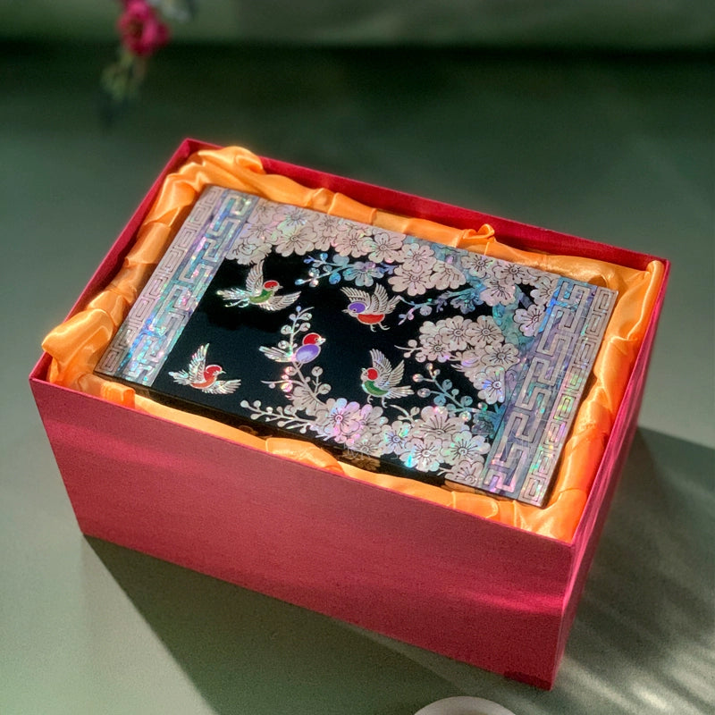 Exquisite Chinese Traditional Handcrafted Wooden Jewelry Box