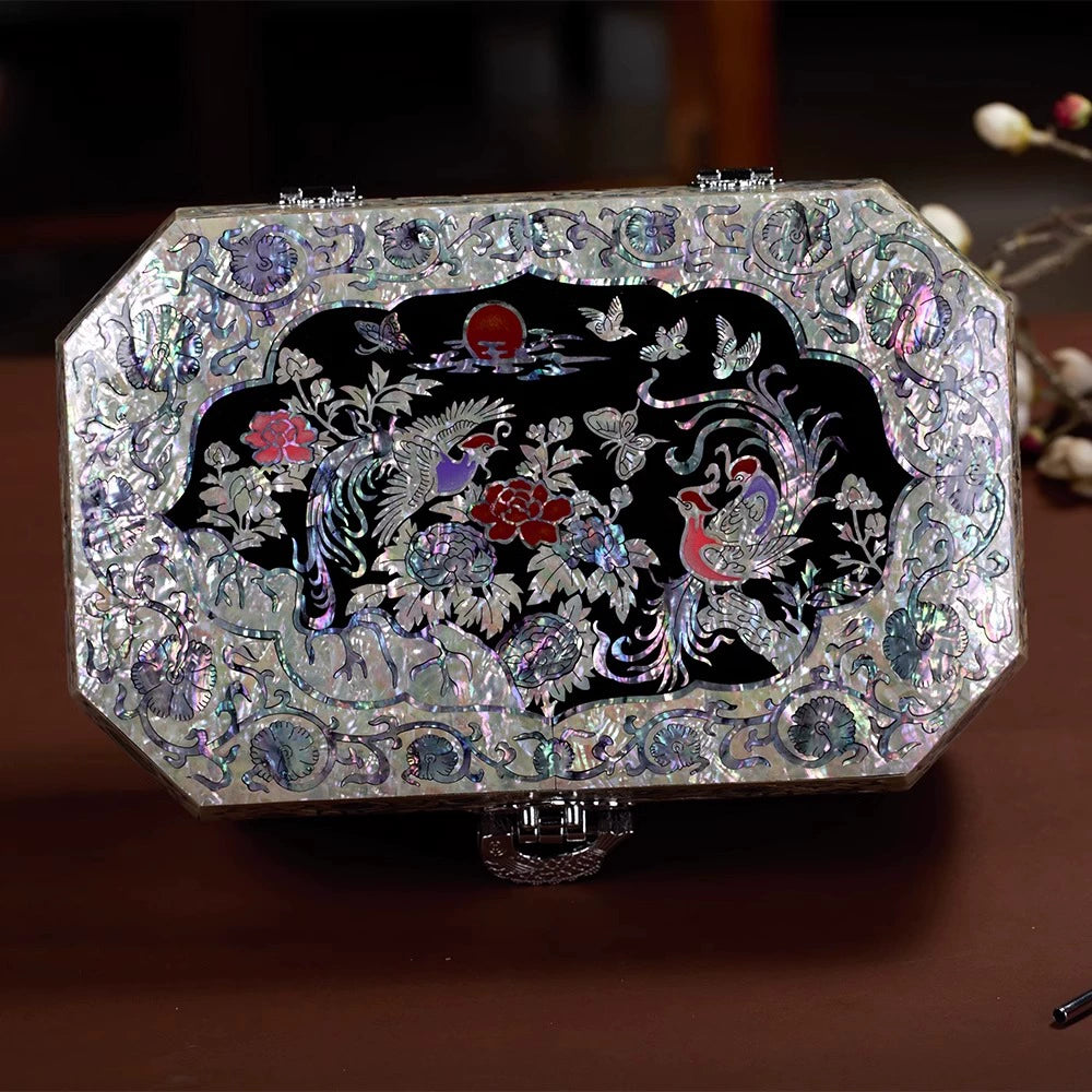 Exquisite Chinese-Style Wooden Jewelry Box - Handcrafted Luxury Gift