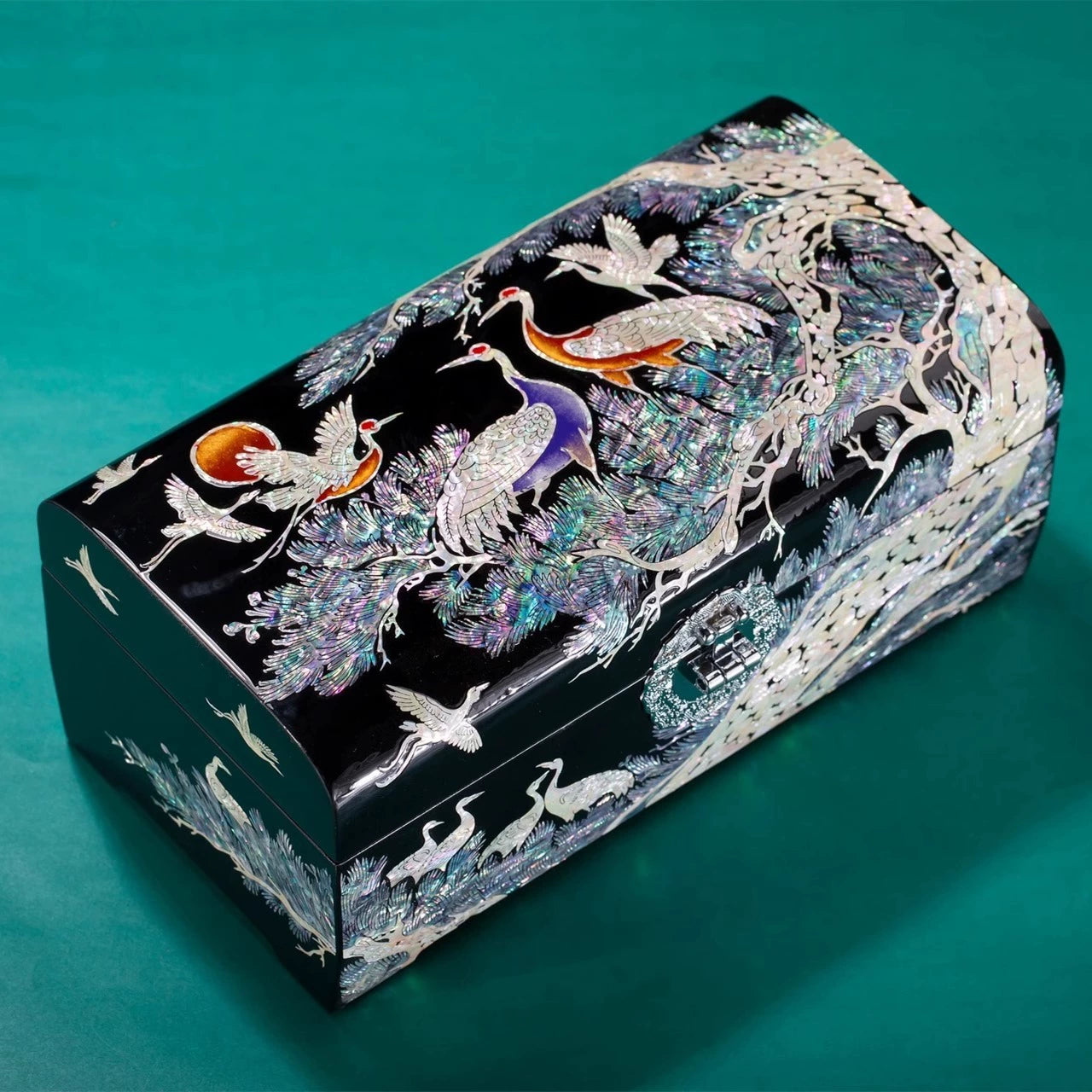 Exquisite Chinese Traditional Handcrafted Wooden Jewelry Box