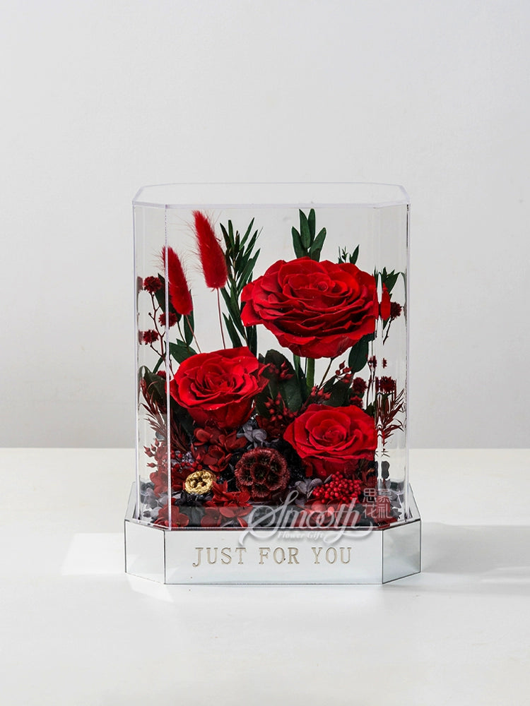 Floral Elegance – Luxury Preserved Flower Gift Box in Acrylic