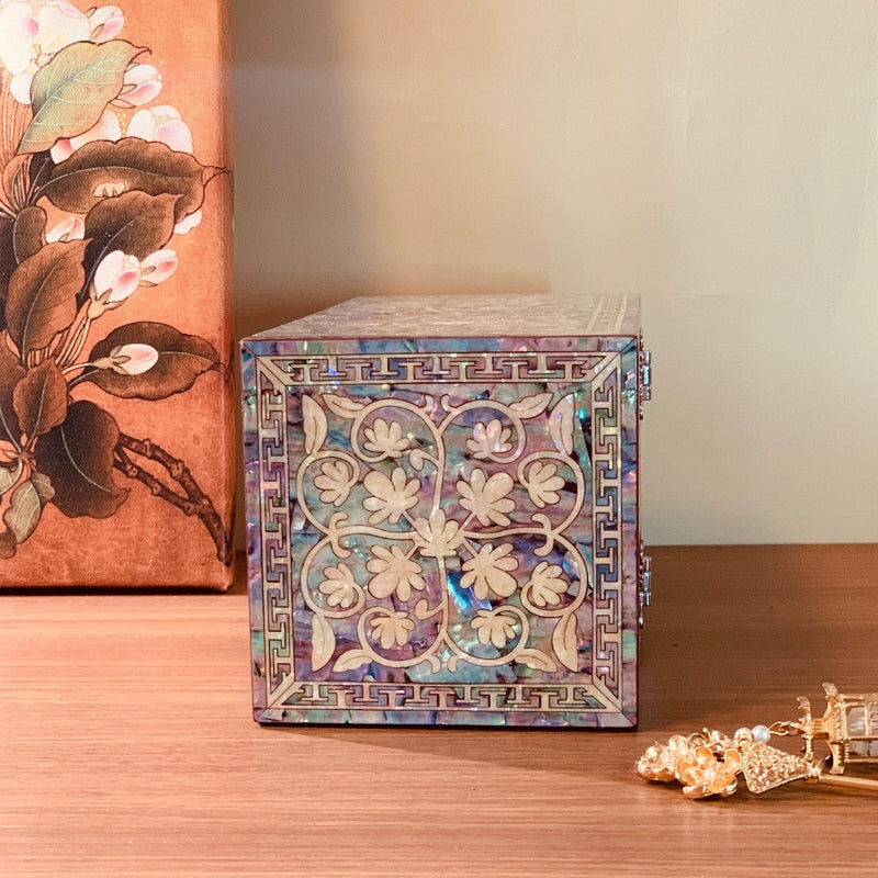 Exquisite Chinese Double Door Jewelry Box - Handcrafted Floral Storage Case