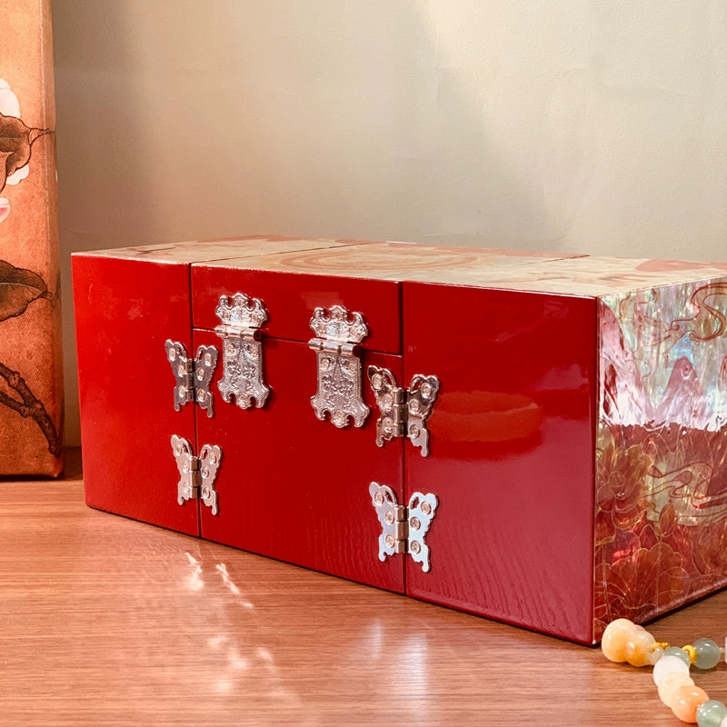 Exquisite Chinese-style Three-Drawer Nine-Colored Deer Jewelry Box