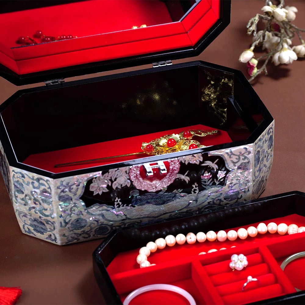 Exquisite Chinese-Style Wooden Jewelry Box - Handcrafted Luxury Gift