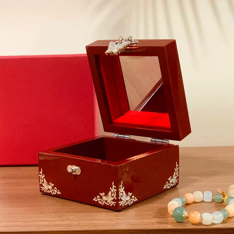 Exquisite Chinese Traditional Craft Jewelry Box – Handmade Lacquer Artifact