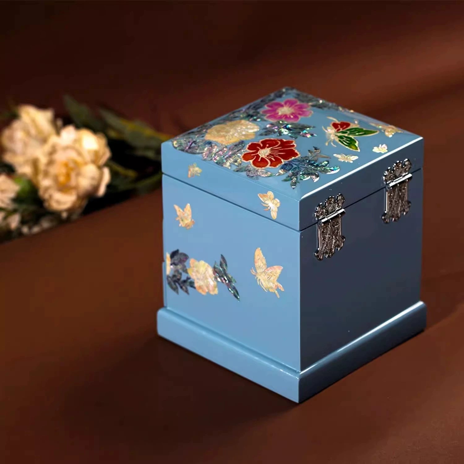 Handcrafted Exquisite Chinese Traditional Three-Tier Wooden Jewelry Box