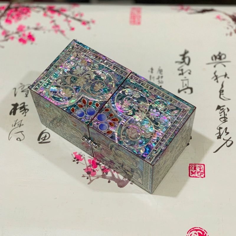 Exquisite Chinese Double Door Jewelry Box - Handcrafted Floral Storage Case