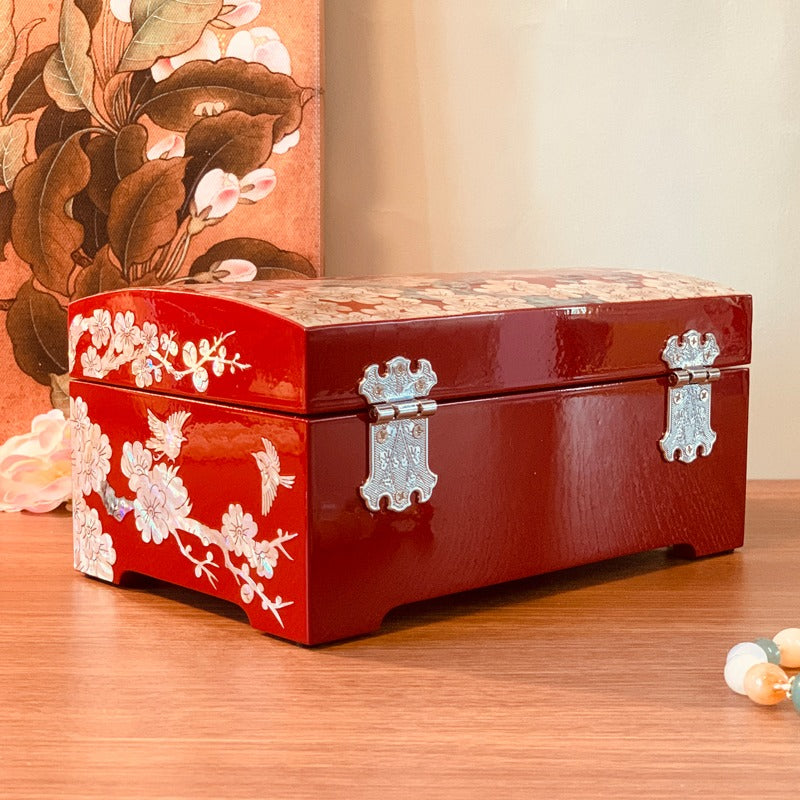 Exquisite Chinese Traditional Shell Carving Jewelry Set – Handcrafted Cultural Artifact