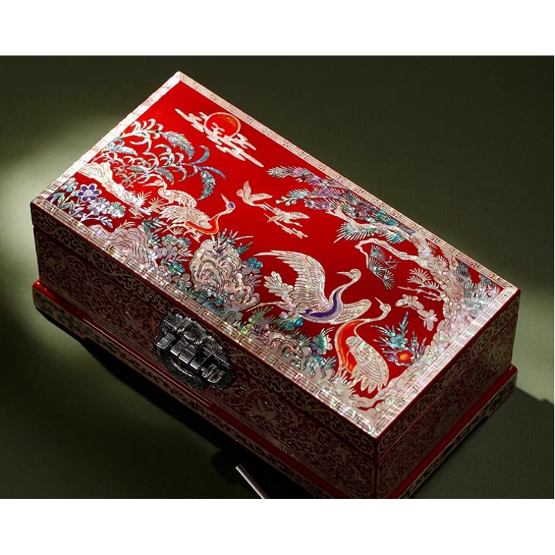Exquisite Chinese Imperial Jewelry Box - Handcrafted Traditional Artistry