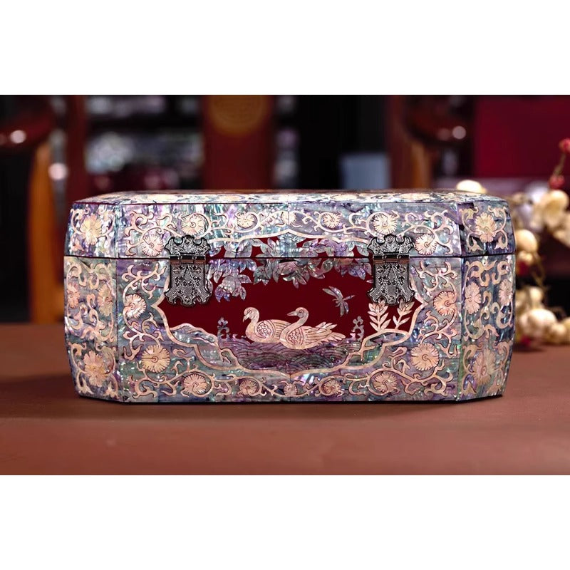 Exquisite Chinese-Style Wooden Jewelry Box - Handcrafted Luxury Gift